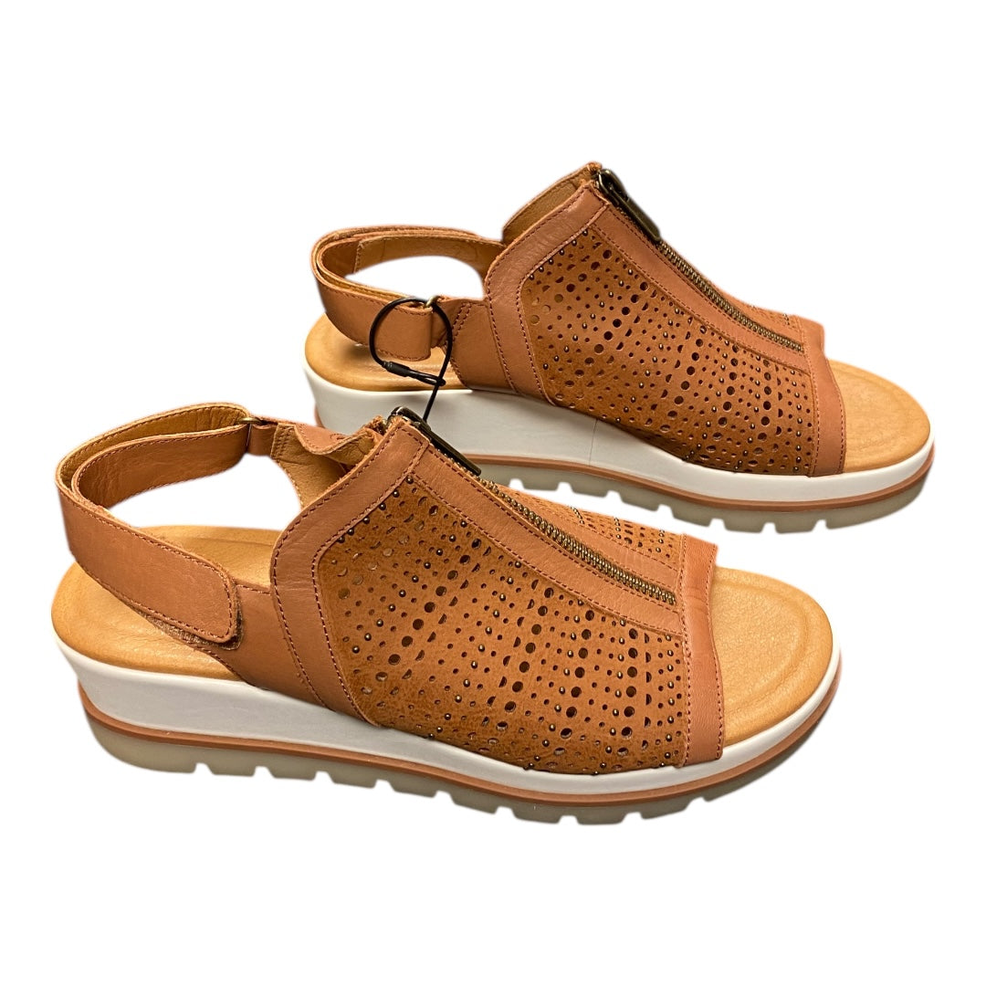 Sandals Heels Block By Jambu In Brown, Size:7.5