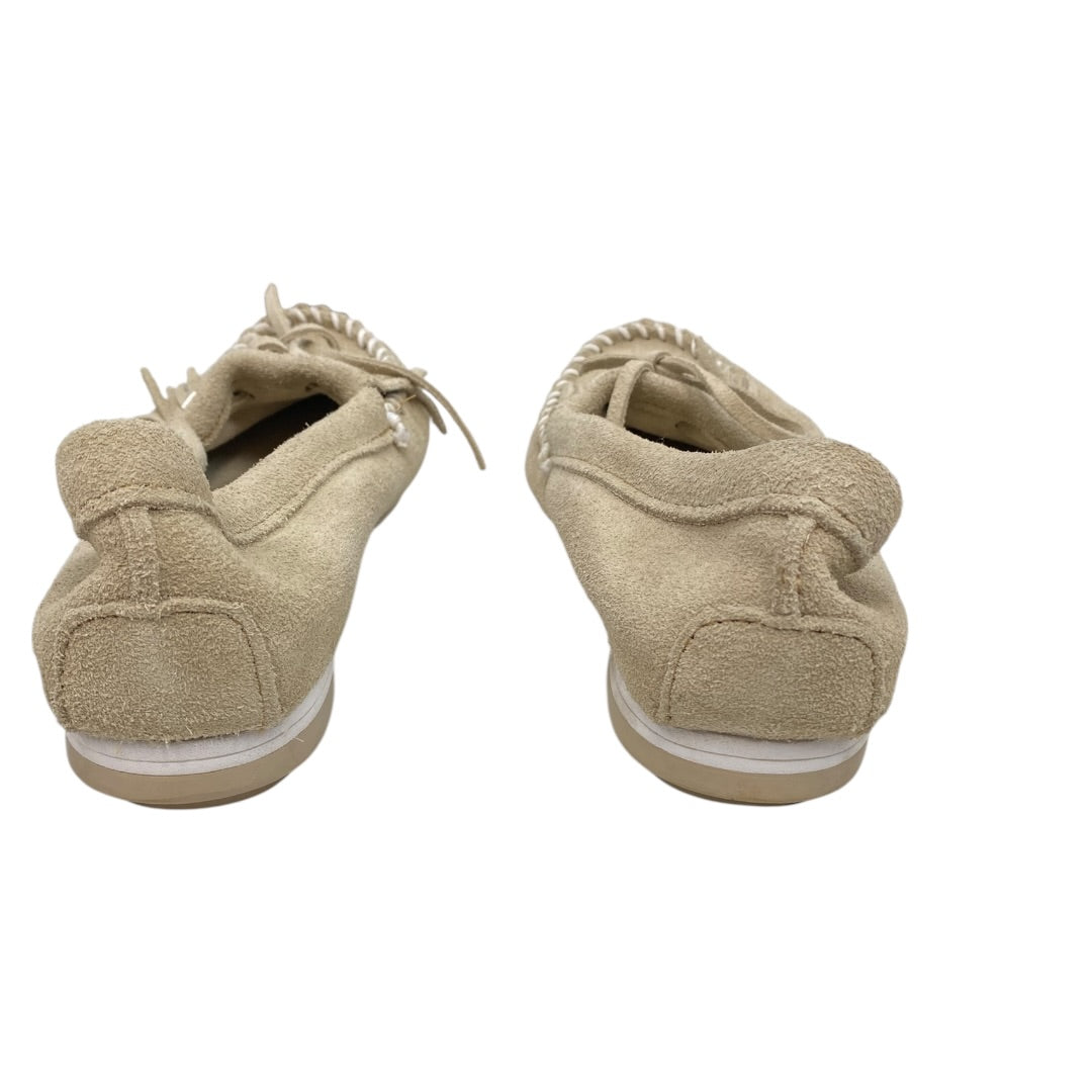 Shoes Flats By Minnetonka In Tan, Size:8