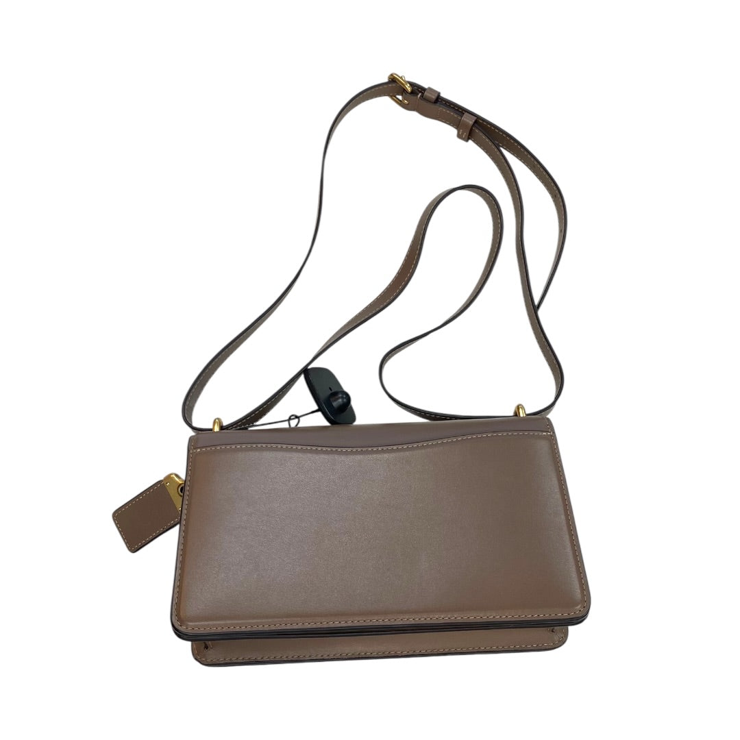 Handbag Designer By Coach In Brown, Size:Small