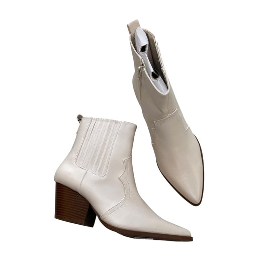 Boots Ankle Heels By Qupid In Beige, Size:8