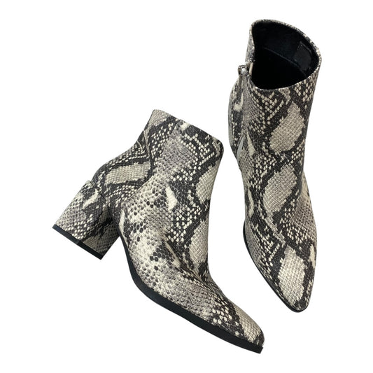 Boots Ankle Heels By Madden Girl In Animal Print, Size:8
