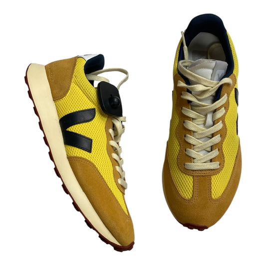 Shoes Athletic By Veja In Multi, Size:9