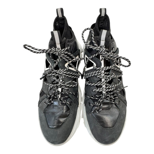 Shoes Luxury Designer By Alexander Mcqueen In Black & White, Size:9