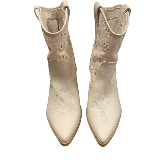 Boots Ankle Heels By Dolce Vita In Tan, Size:7
