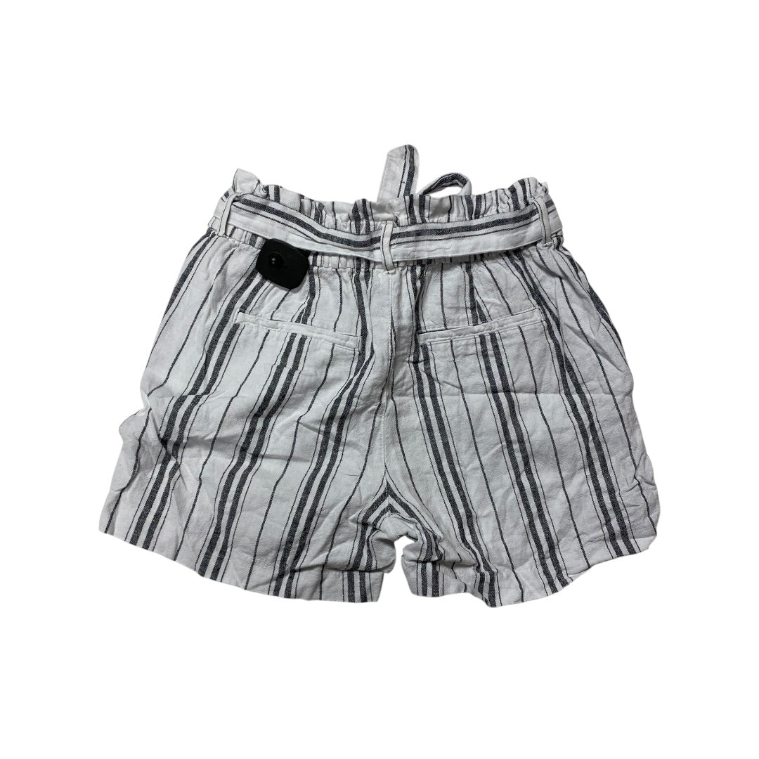 Shorts By Old Navy In Black & White, Size:4
