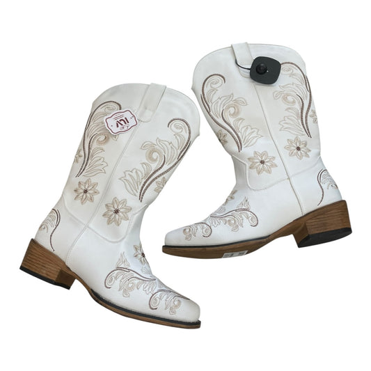 Boots Western By Cmc In White, Size:8