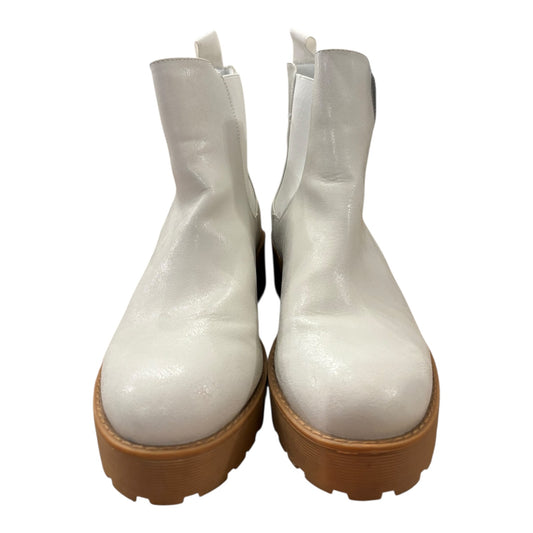 Boots Ankle Heels By Dirty Laundry In Grey, Size:10