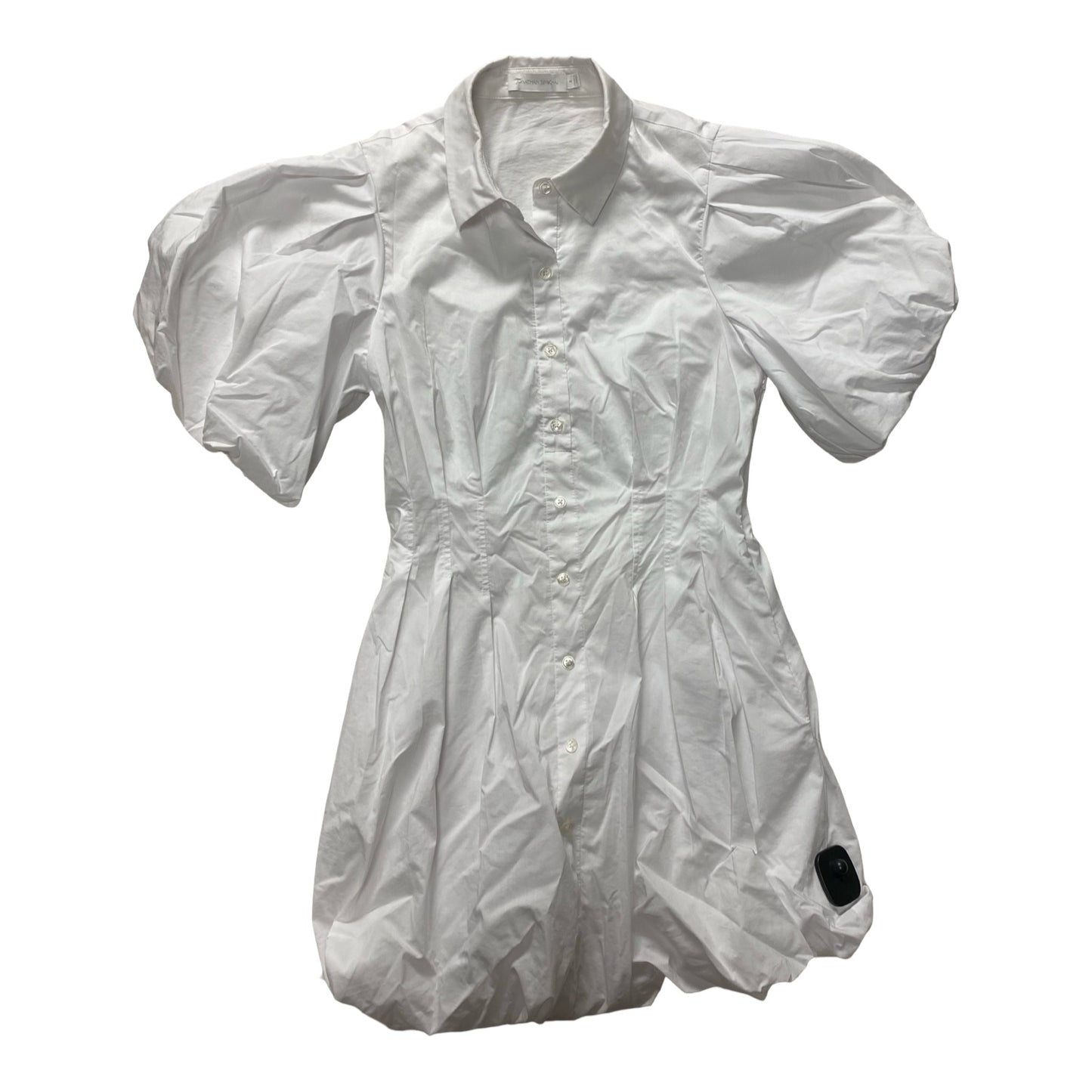 Dress Casual Short By Cmc In White, Size:4