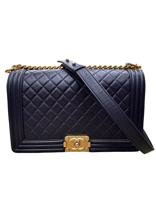 Grained Calfskin Black & Gold-Tone Metal
Chanel Boy Handbag Luxury Designer By Chanel In Black & Gold, Size:Large (6.9x11x3)