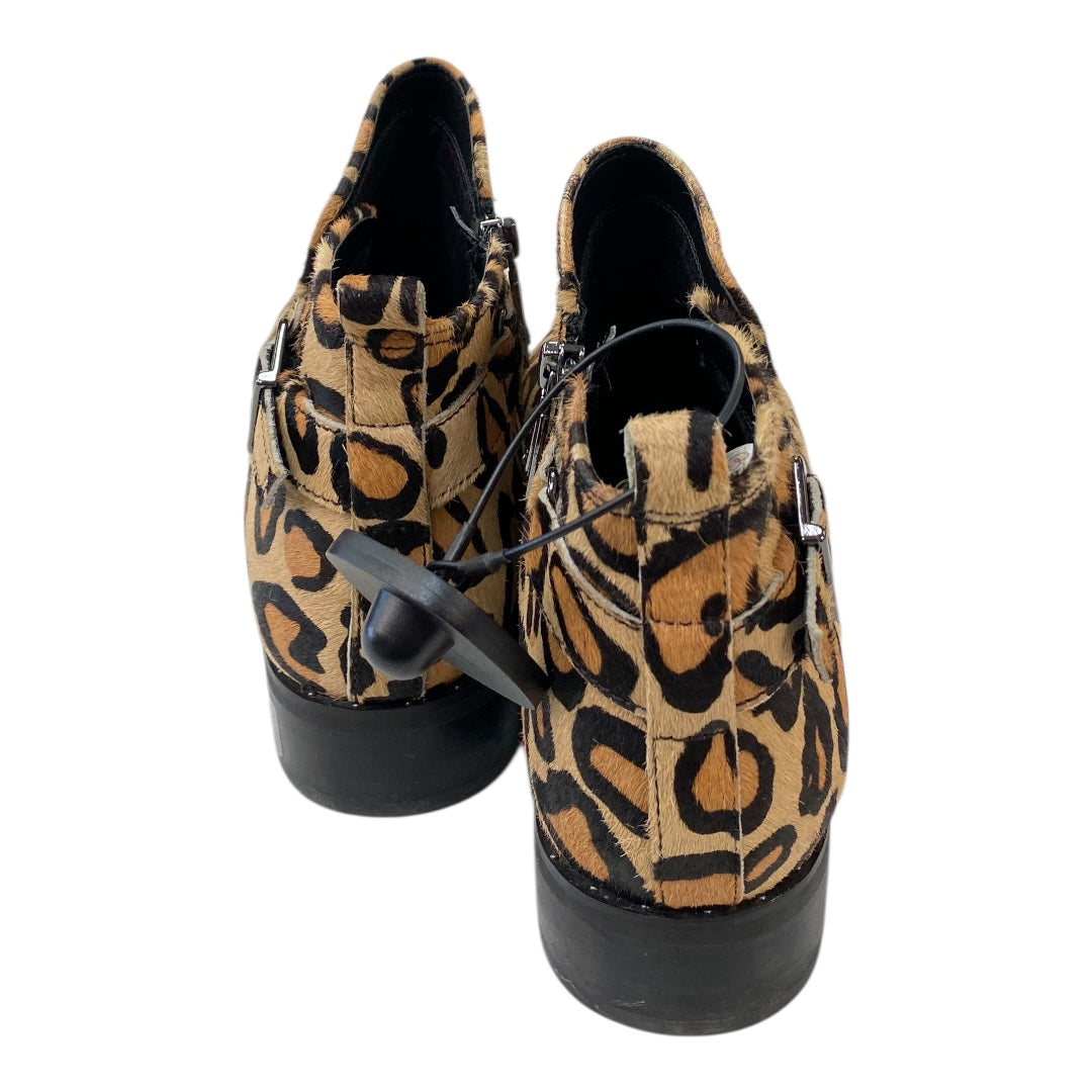 Boots Ankle Heels By Blondo In Animal Print, Size:9