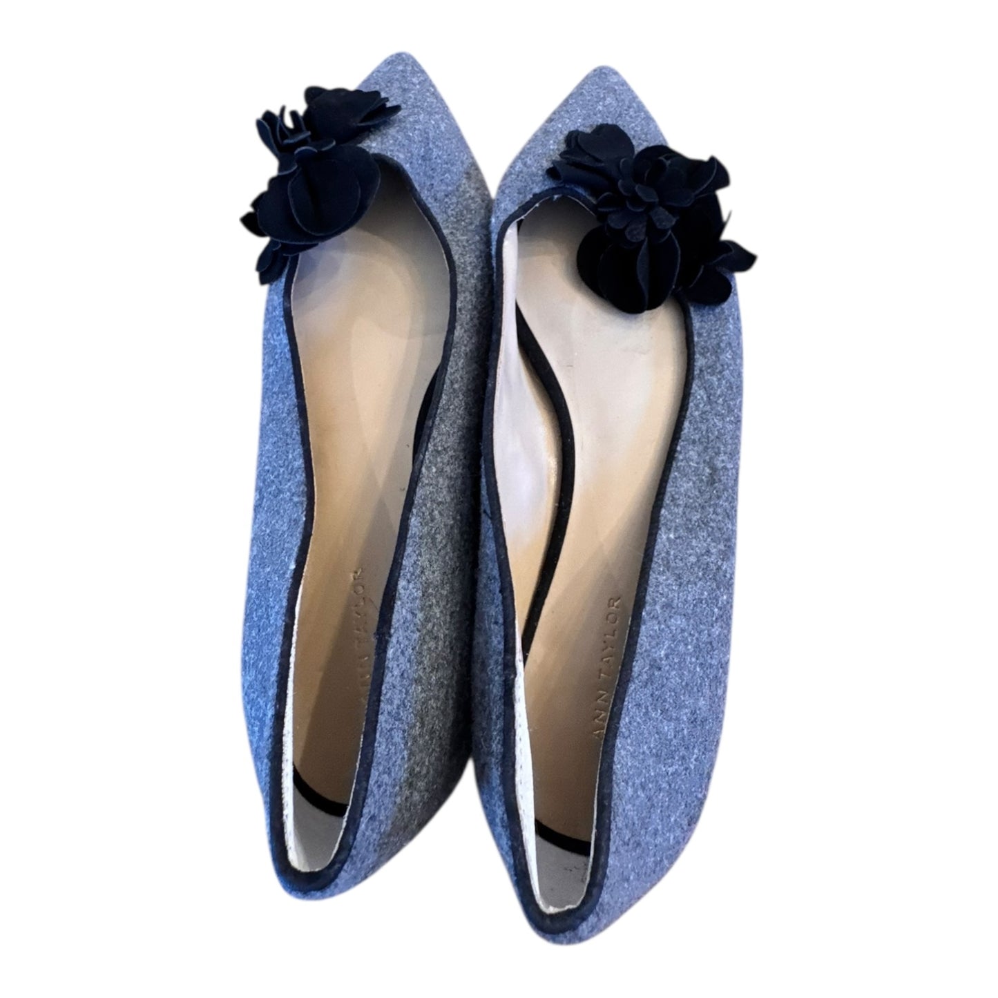 Shoes Flats By Ann Taylor In Grey, Size:8.5