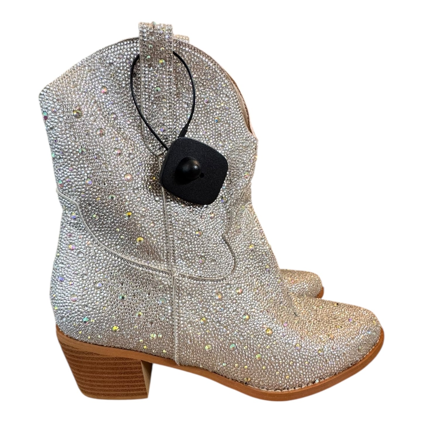 Boots Western By Clothes Mentor In Silver, Size:9.5