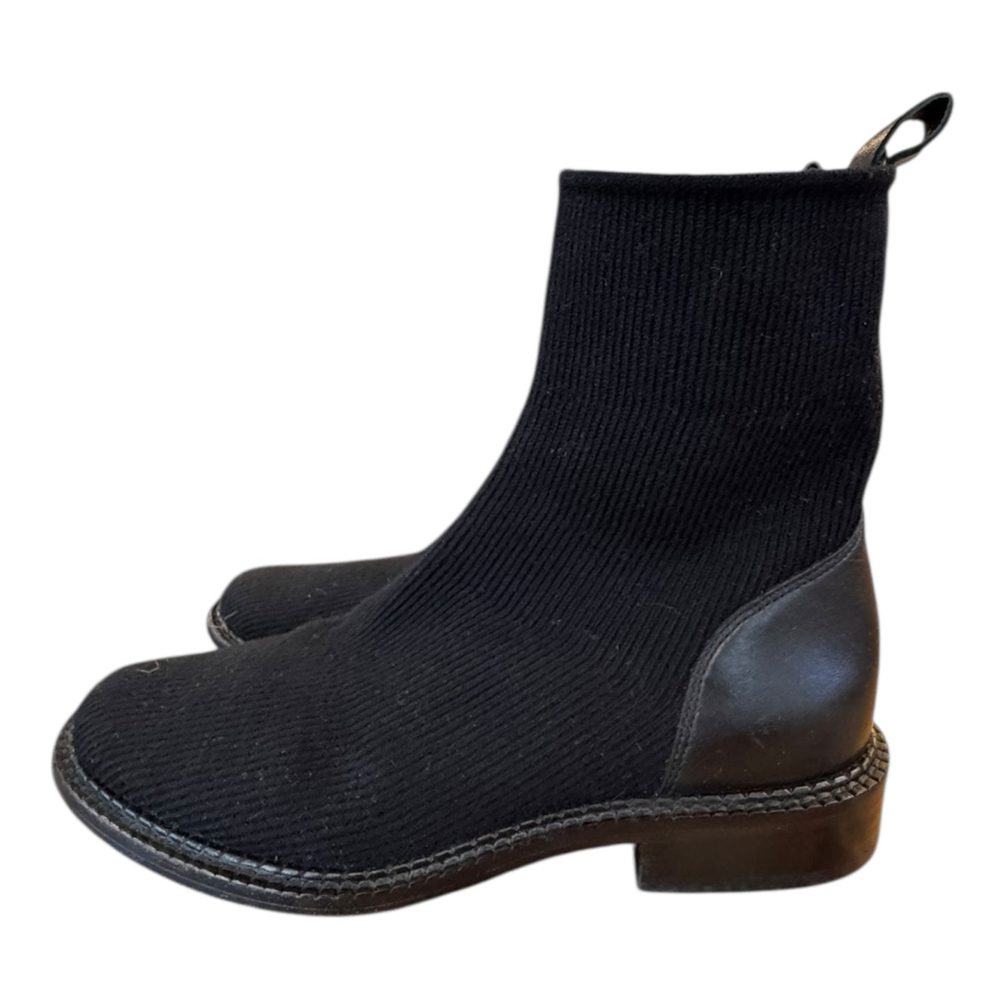 Boots Designer By Vince In Black, Size:7