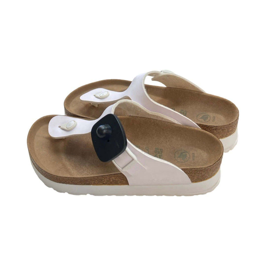 Sandals Designer By Birkenstock In White, Size:8