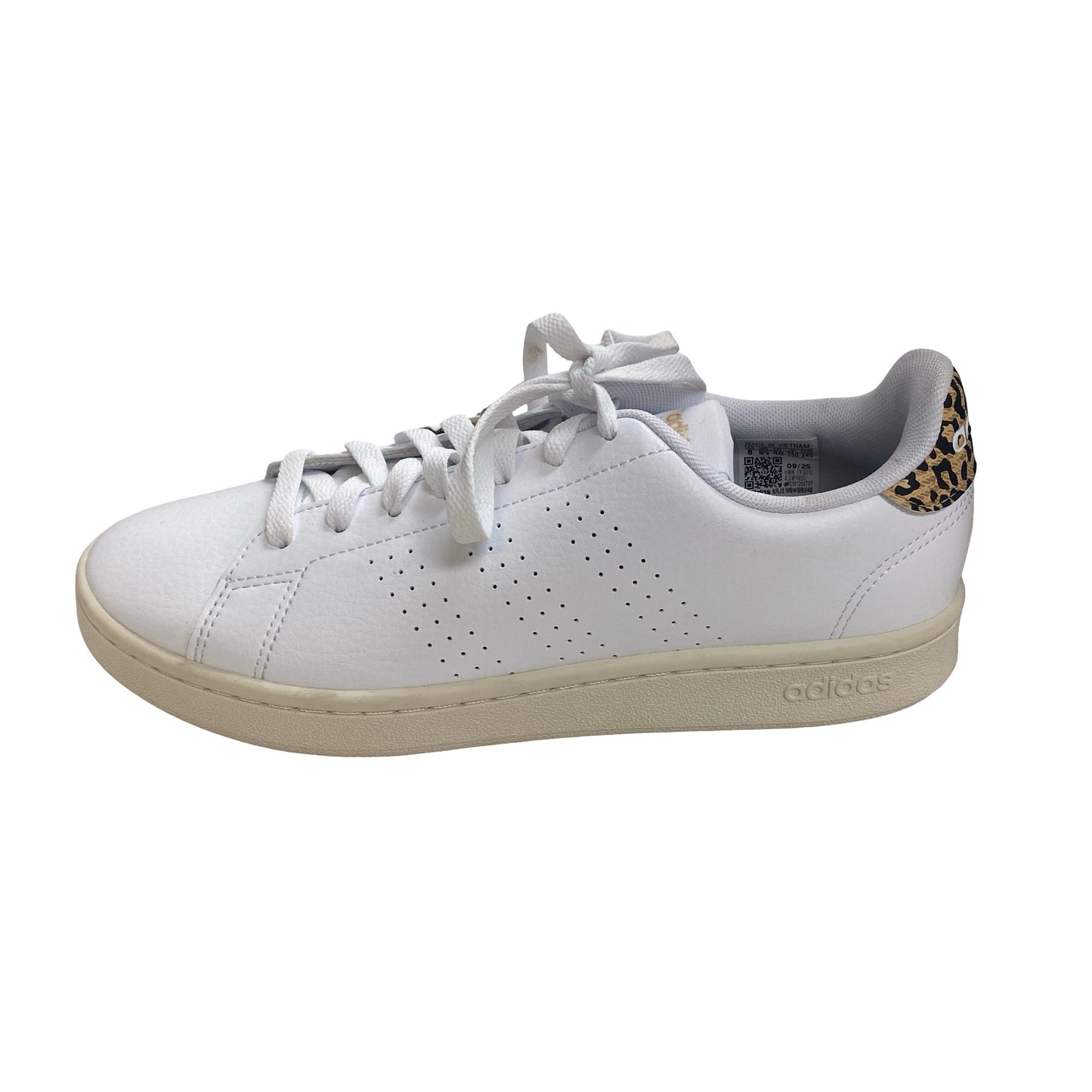 Shoes Athletic By Adidas In White, Size:8