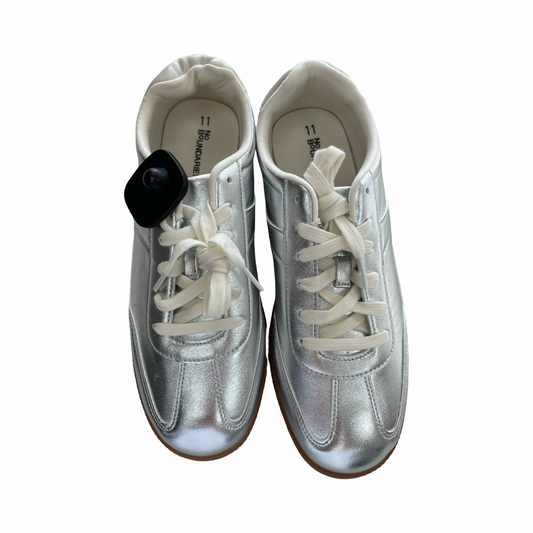Shoes Sneakers By No Boundaries In Silver, Size:11