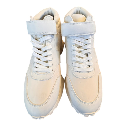 Shoes Sneakers By Dkny In Cream, Size:11