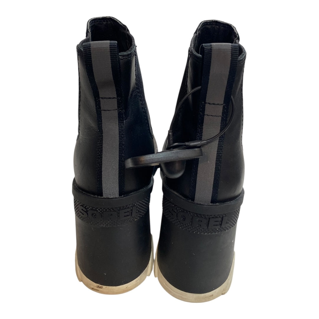 Boots Designer By Sorel In Black & White, Size:7.5