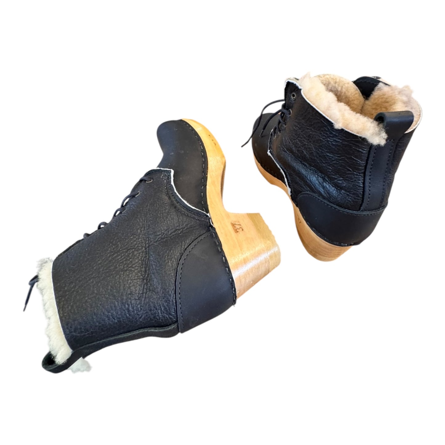Boots Ankle Heels By Clothes Mentor In Black, Size:6.5