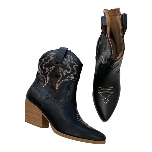 Boots Ankle Heels By Soda In Black, Size:8