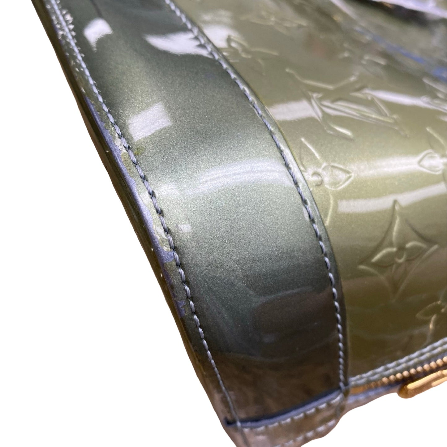 Handbag Luxury Designer By Louis Vuitton In Givre Green Monogram Vernis, Size:Large (GM)