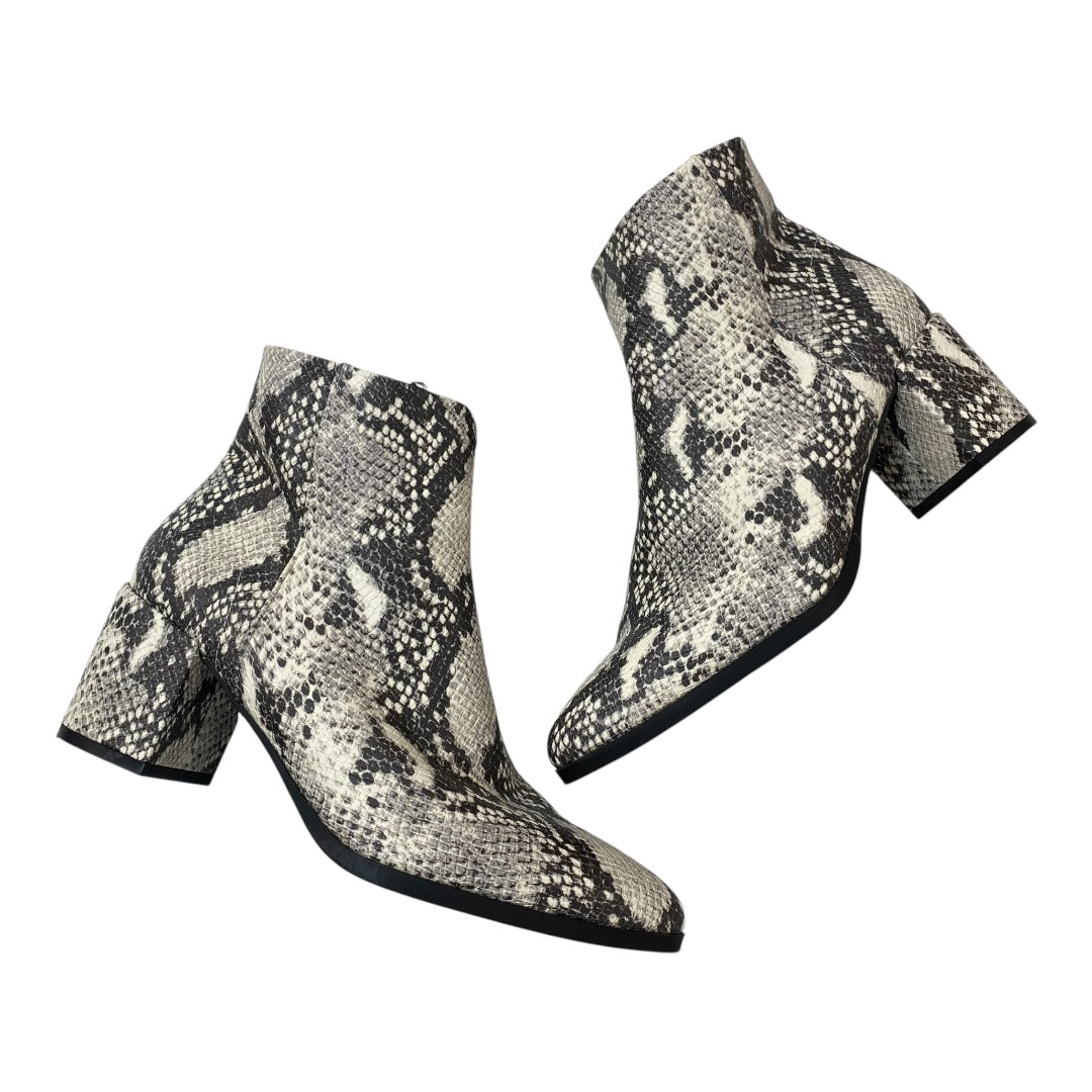 Boots Ankle Heels By Madden Girl In Animal Print, Size:8
