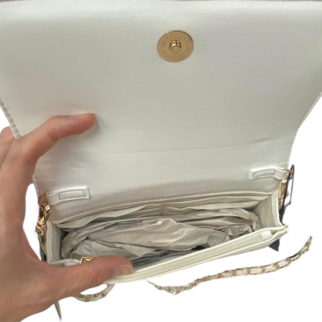 HANDBAG by BADGLEY MISCHKA In WHITE, Size: SMALL