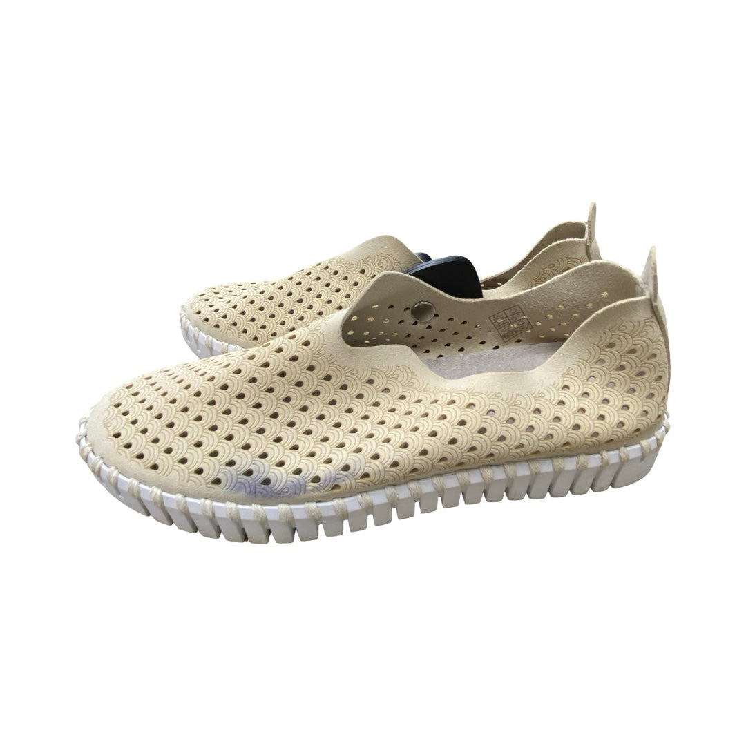 Shoes Flats By ILSE JACOBSEN In Beige, Size:8