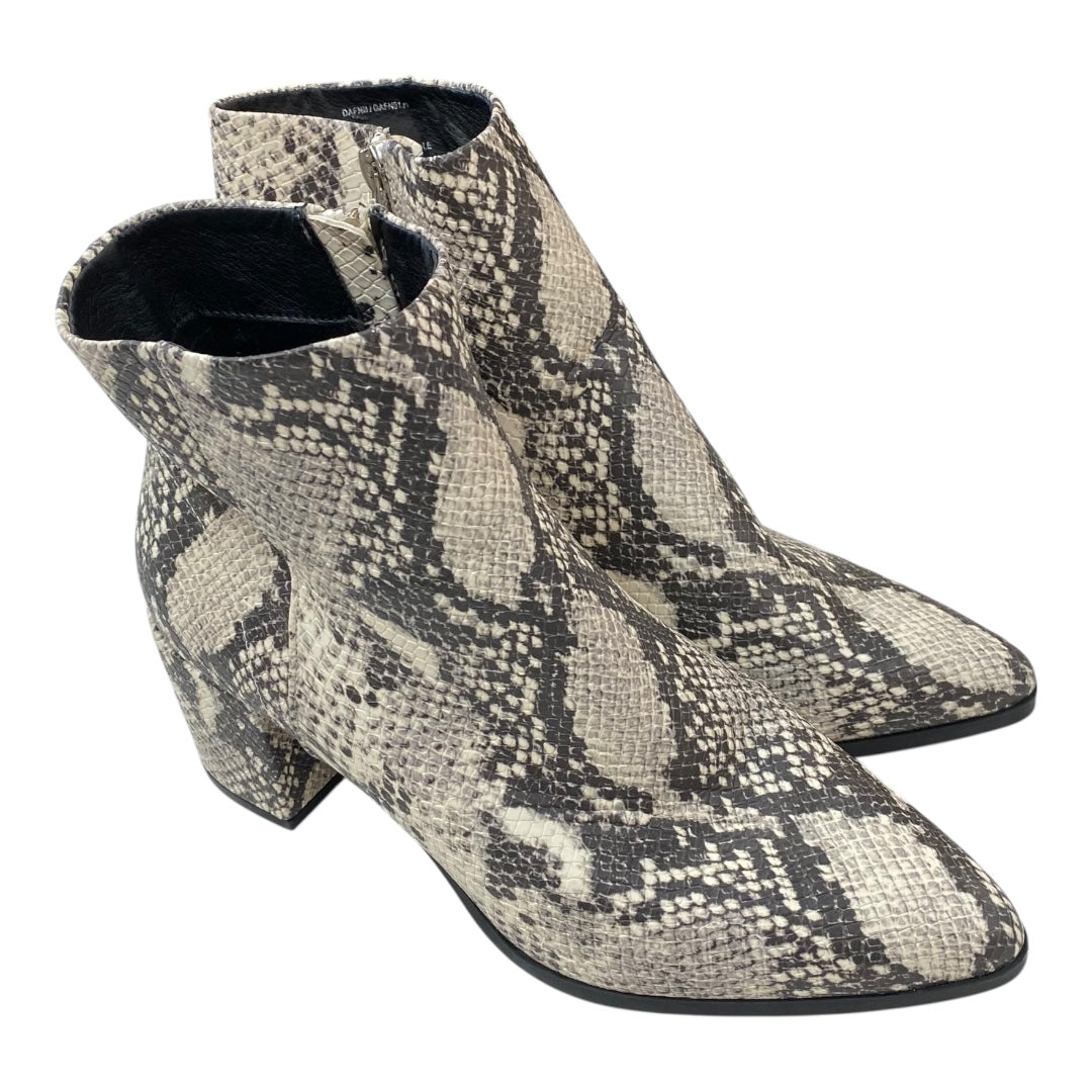 Boots Ankle Heels By Madden Girl In Animal Print, Size:8