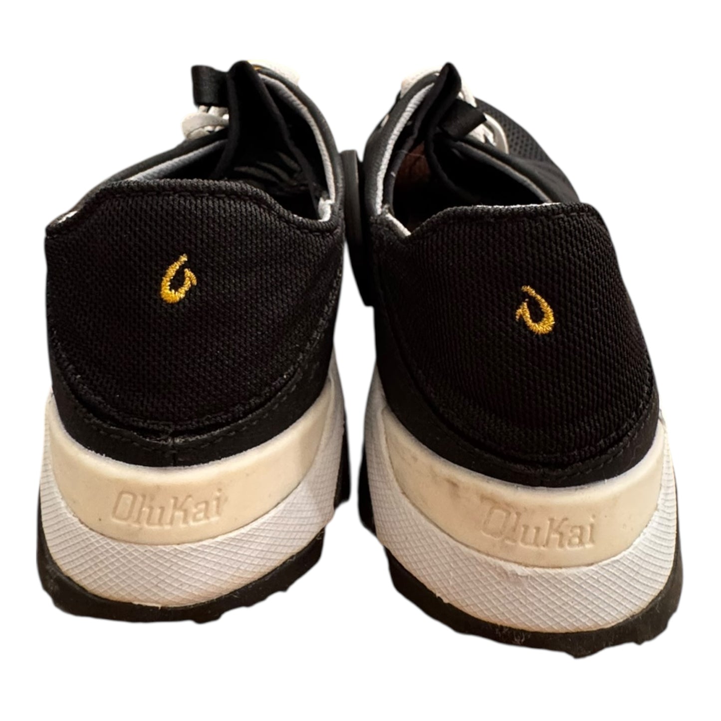 Shoes Athletic By Olukai In Black, Size:8.5