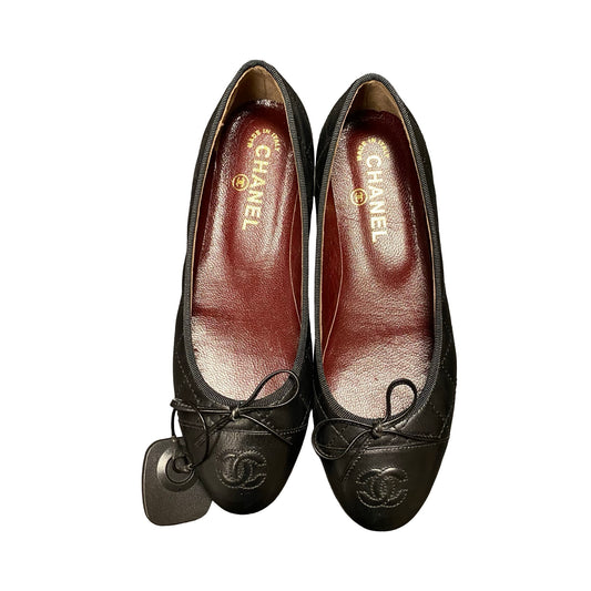 Shoes Luxury Designer By Chanel In Black, Size:7.5