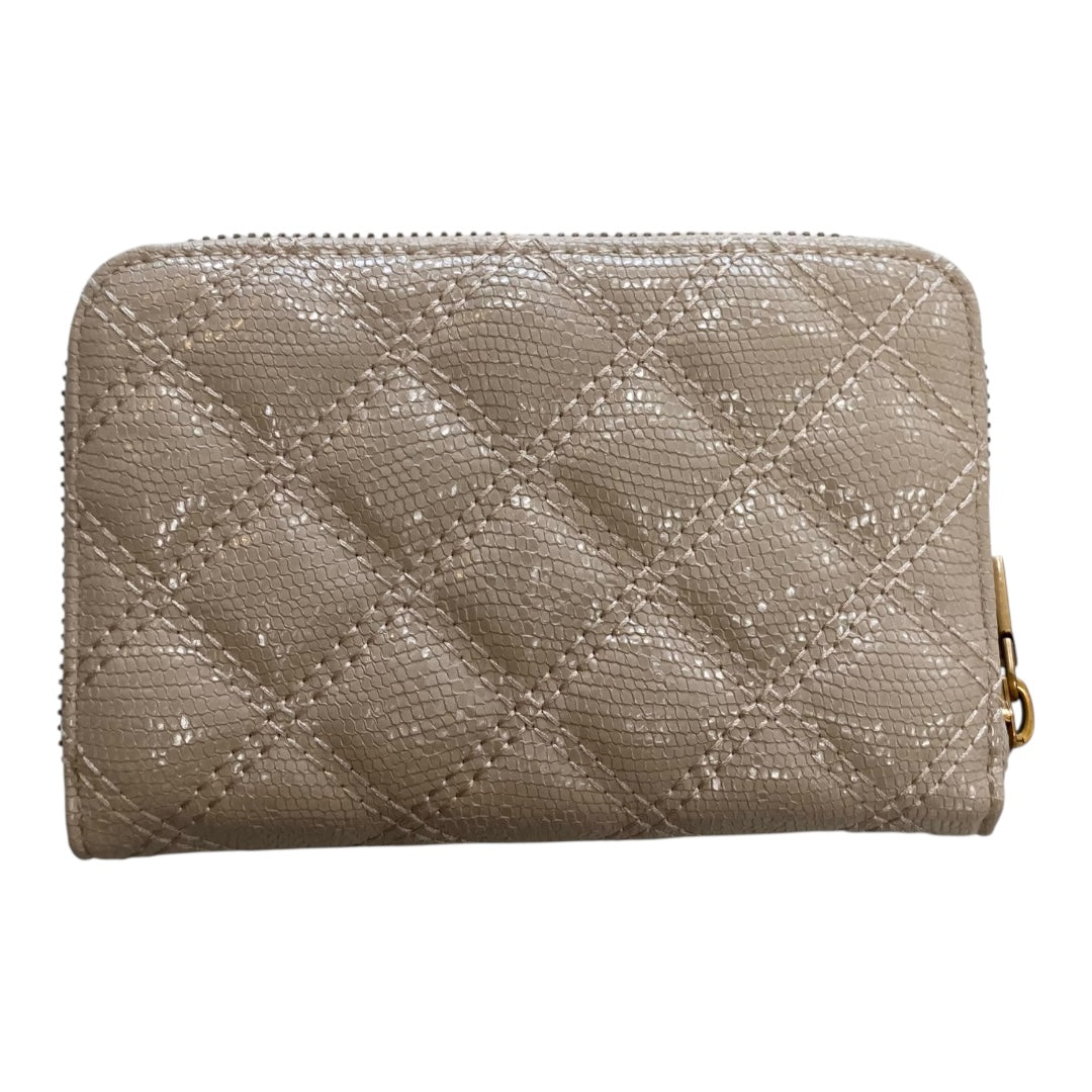 Wallet By Guess In Gold, Size:Small