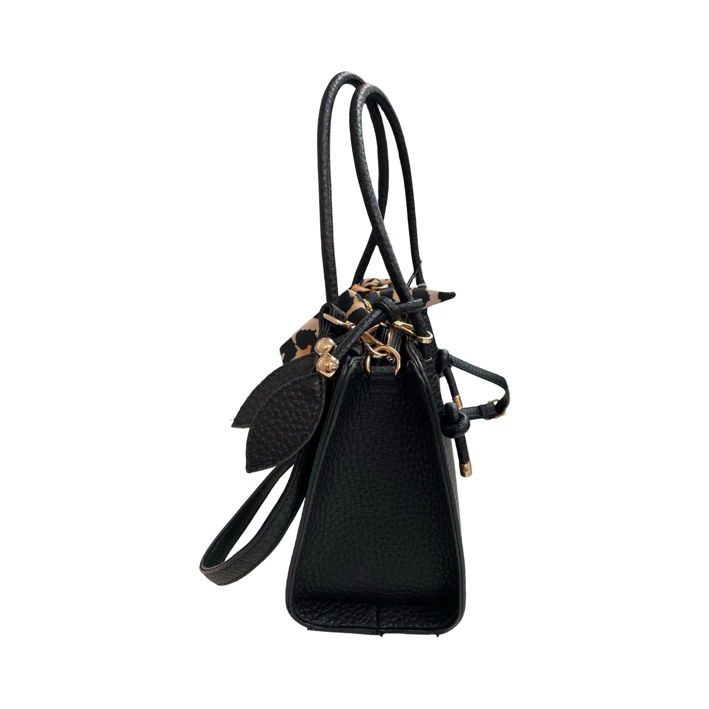Handbag By Clothes Mentor In Black, Size:Medium