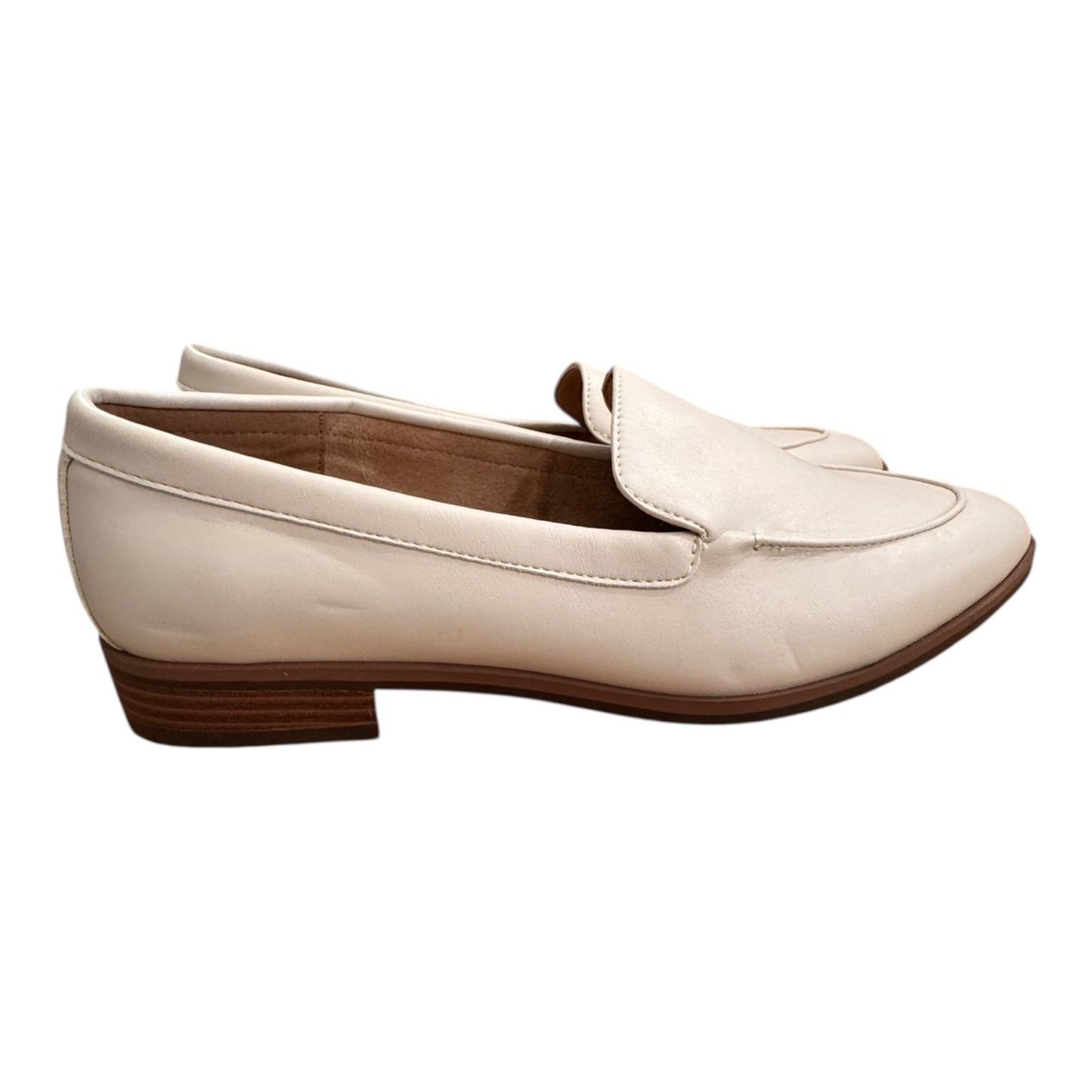 Shoes Flats By Cushionaire In Cream, Size:8.5