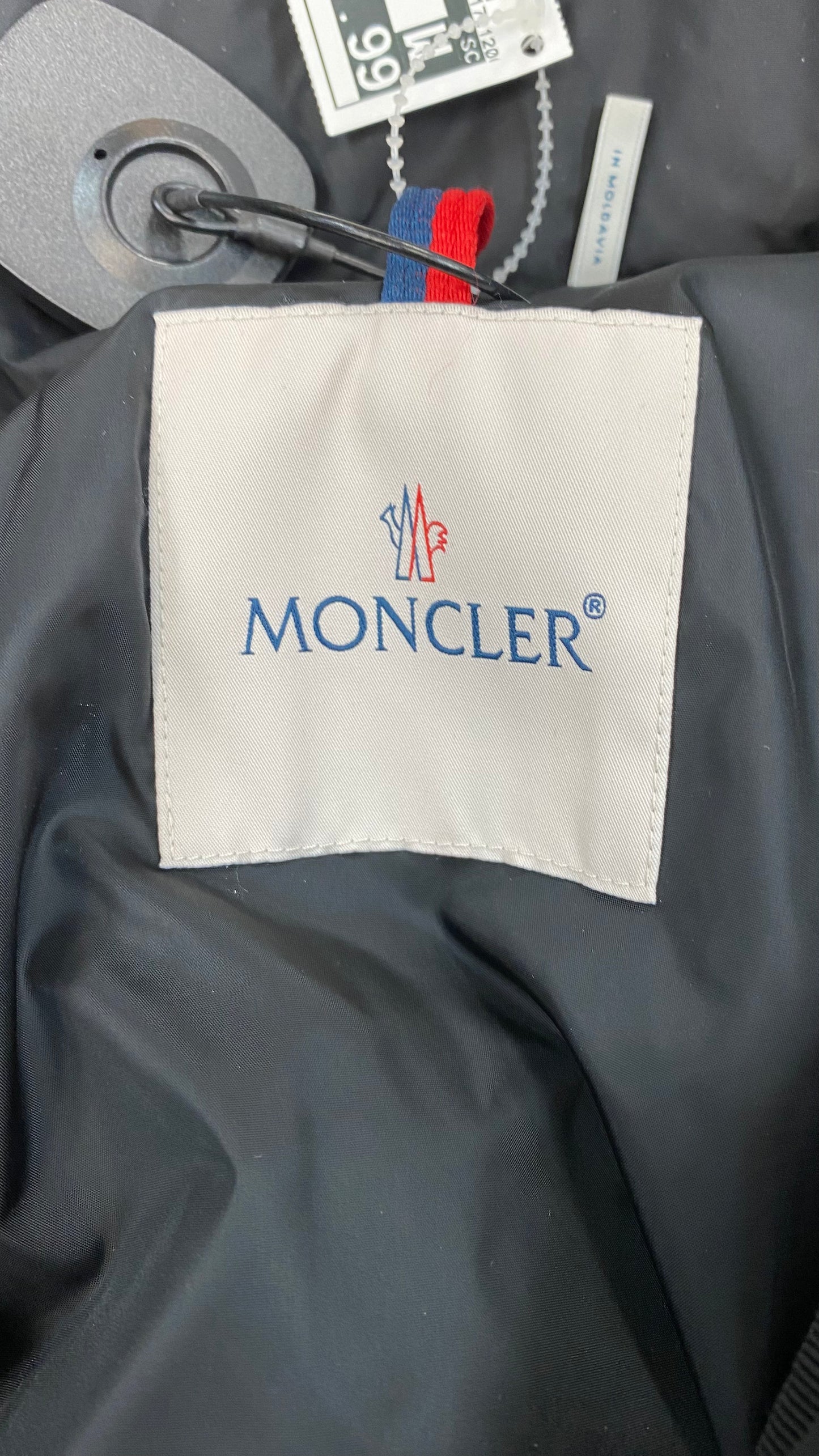 Jacket Luxury Designer By Moncler  Size: L
