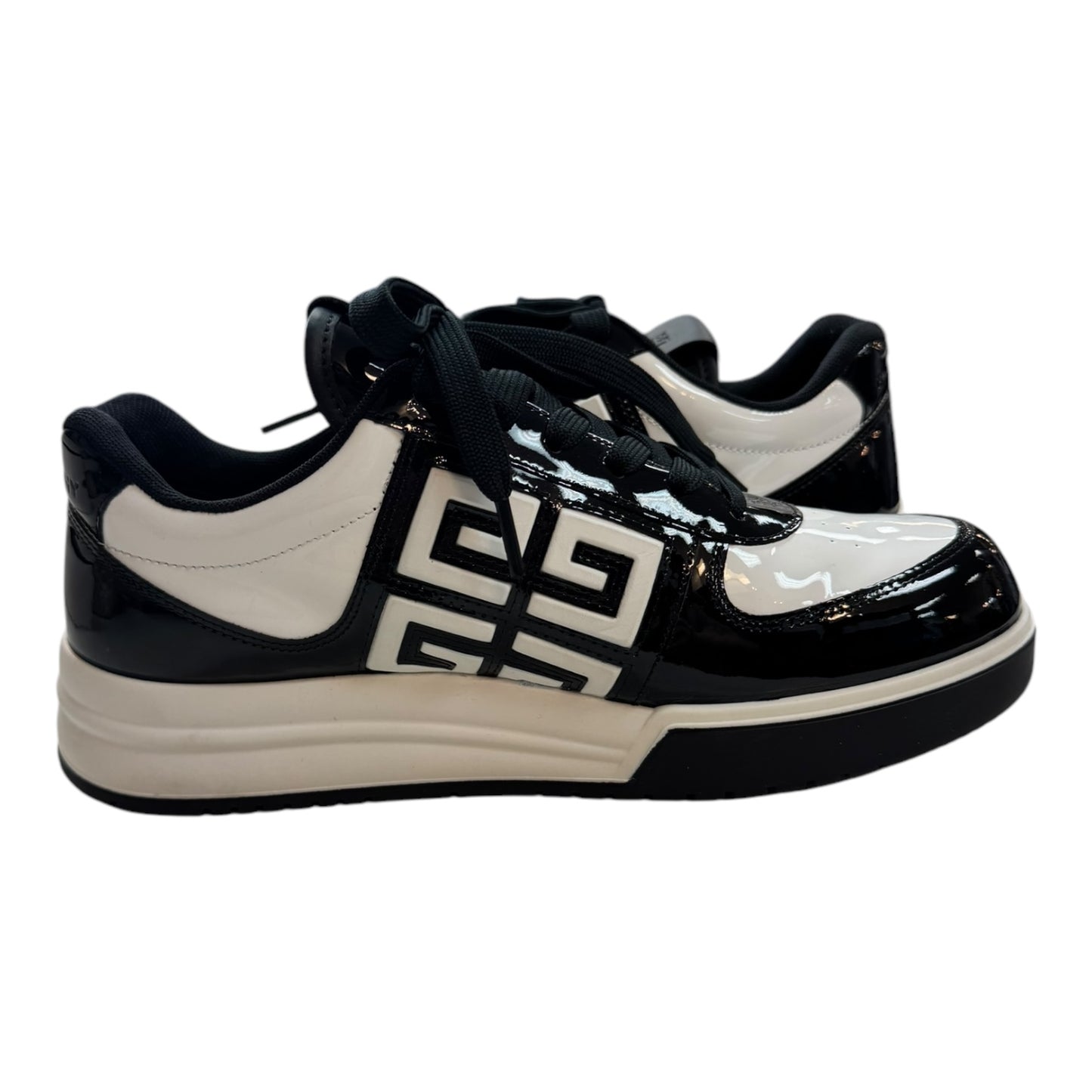 Shoes Luxury Designer By Givenchy In Black & White, Size:8.5