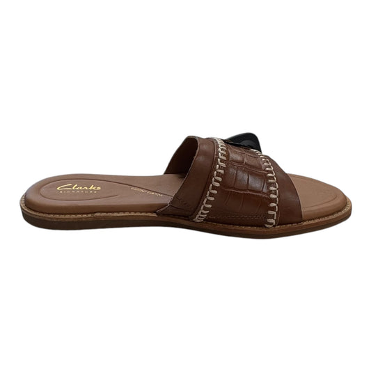 Sandals Flats By Clarks In Brown, Size:8.5