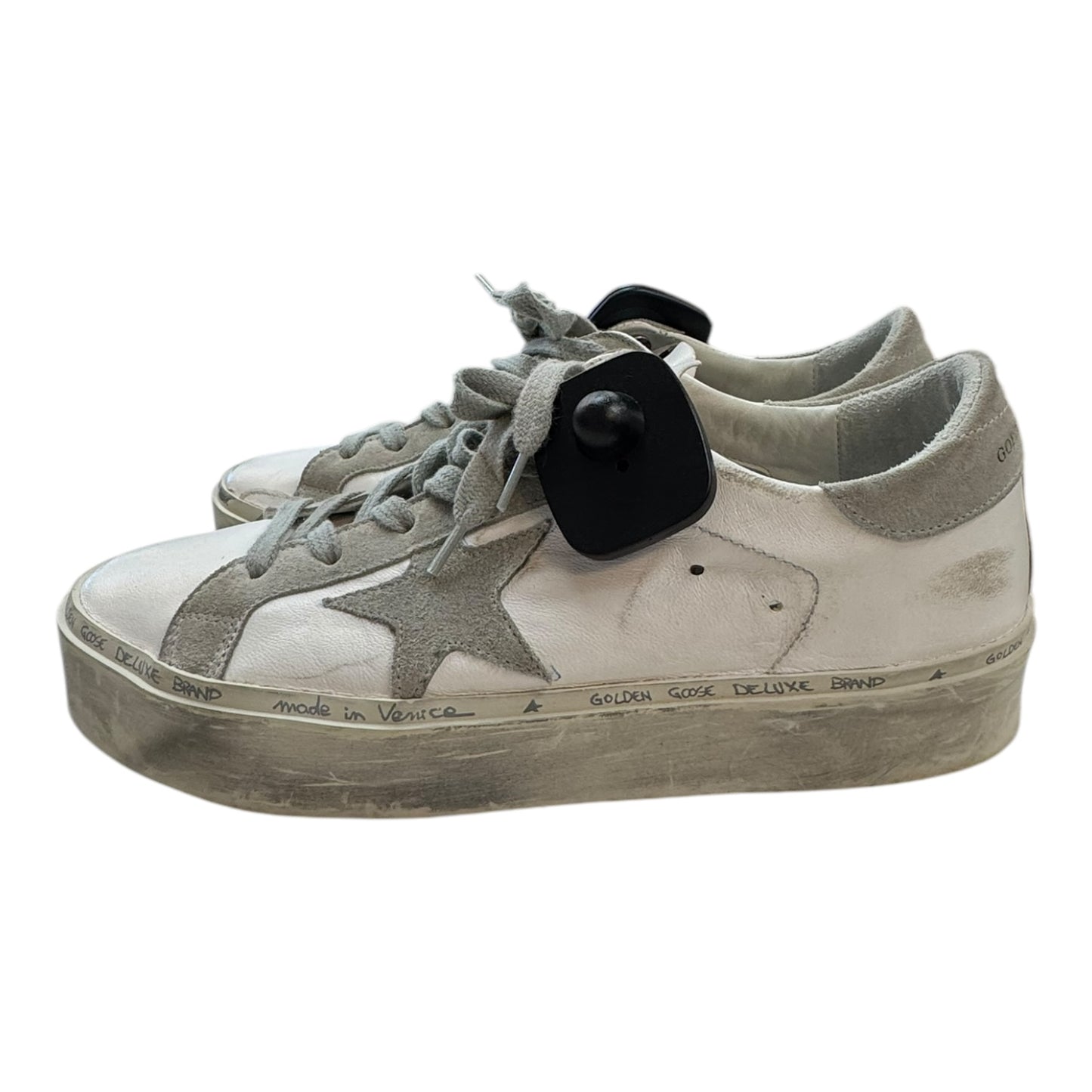 Shoes Luxury Designer By Golden Goose In Grey & White, Size:7.5