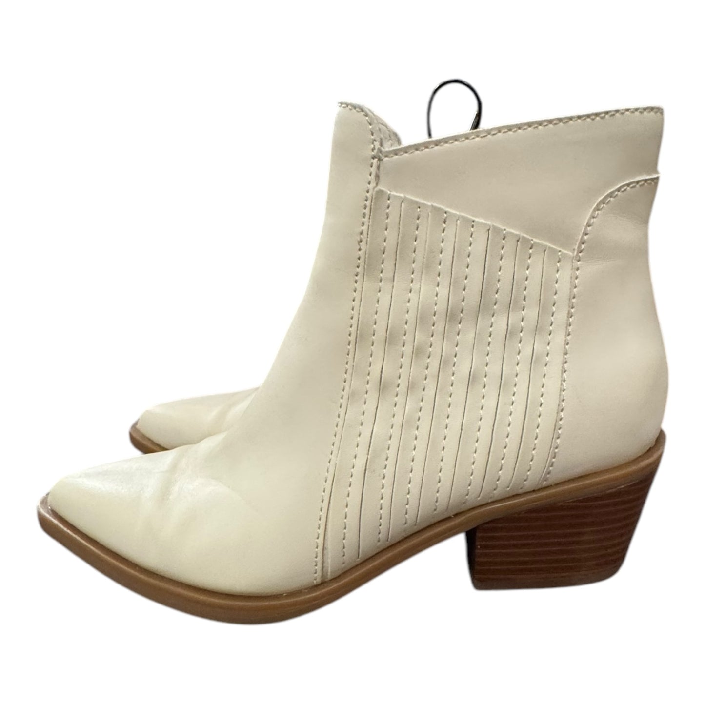 Boots Ankle Heels By Dolce Vita In Cream, Size:7