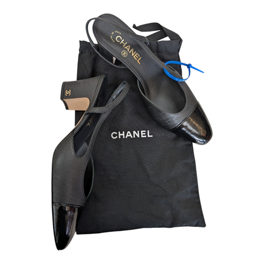 Shoes INTERLOCKING CC LOGO SLINGBACK Luxury Designer By Chanel In Black, Size:9
