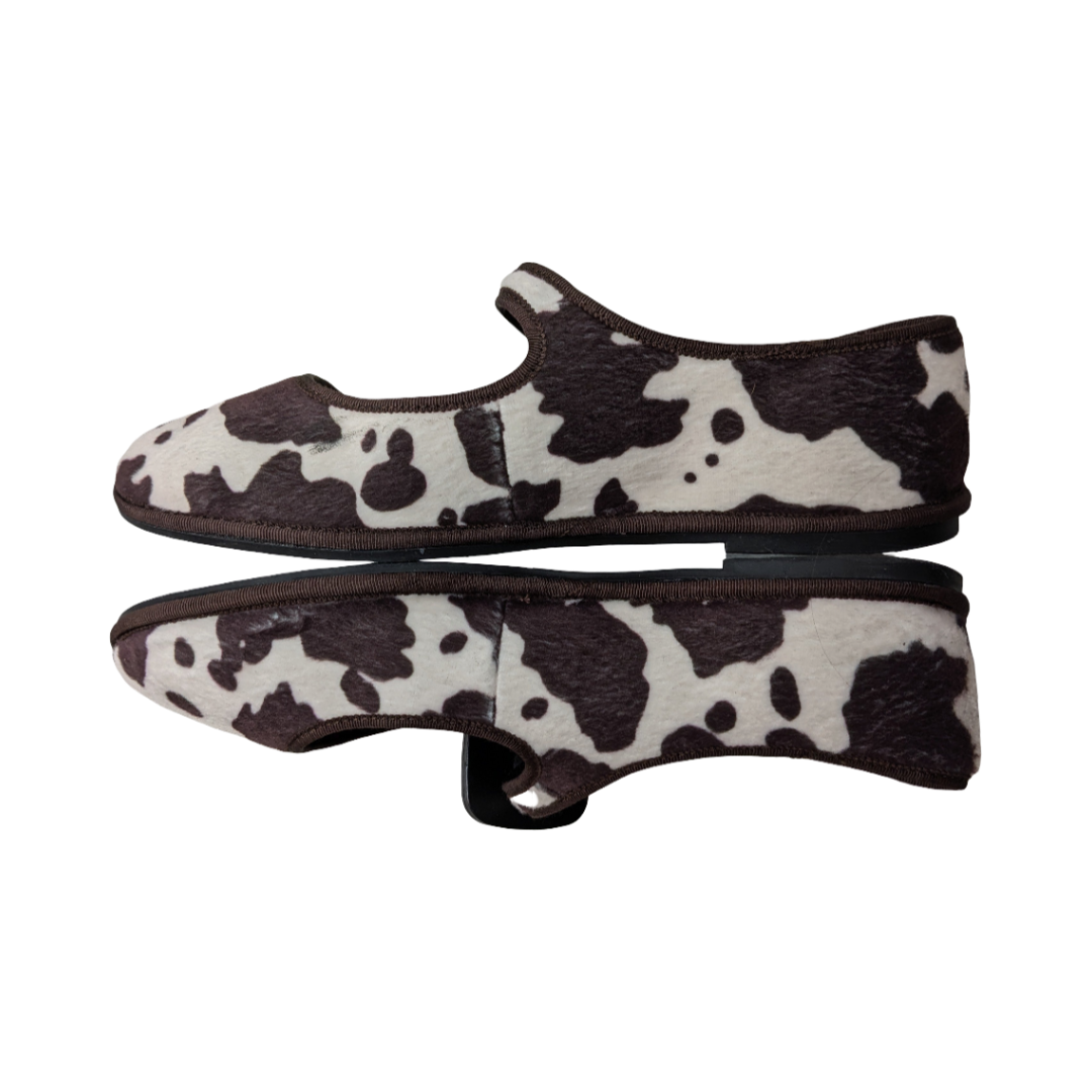 Shoes Flats By Universal Thread In Brown & White, Size:8.5