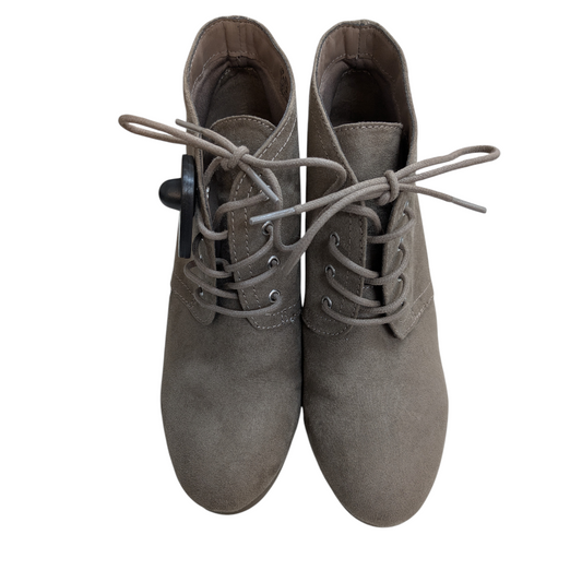 Boots Ankle Heels By Arizona In Brown, Size:10