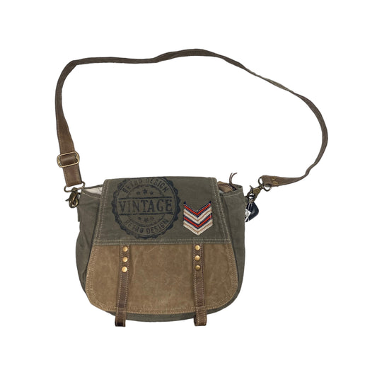 Handbag By myra bay Size: Medium