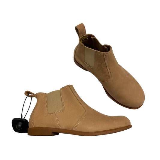 Boots Ankle Flats By Kodiak  Size: 5